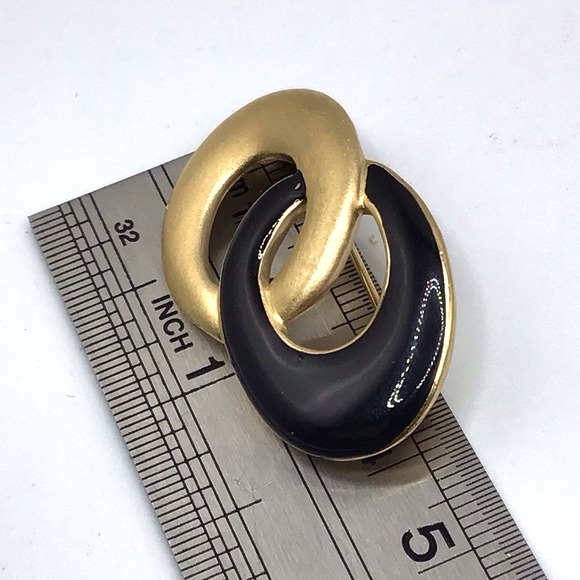 Trifari Vintage Gold Tone Black Enamel Oval Brooch Pin Art Deco Mid Century - Picture 7 of 9